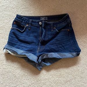 Abercrombie blue Jean shorts, size 2 W 26.